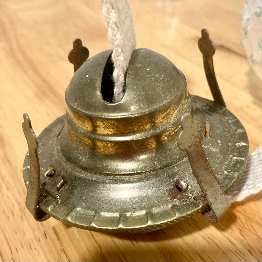 Vintage Lamplight Farms Glass Lamp Hurricane Chimney Wick Paraffin Wales Unused